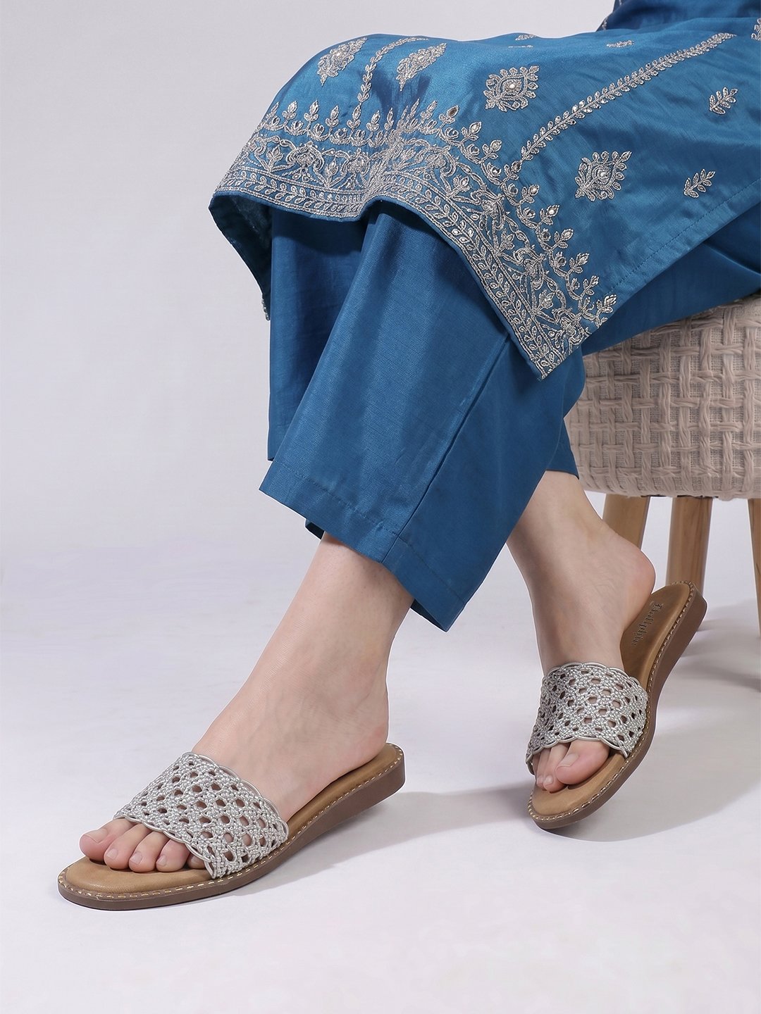 FLAT DFND-207 - Image 6